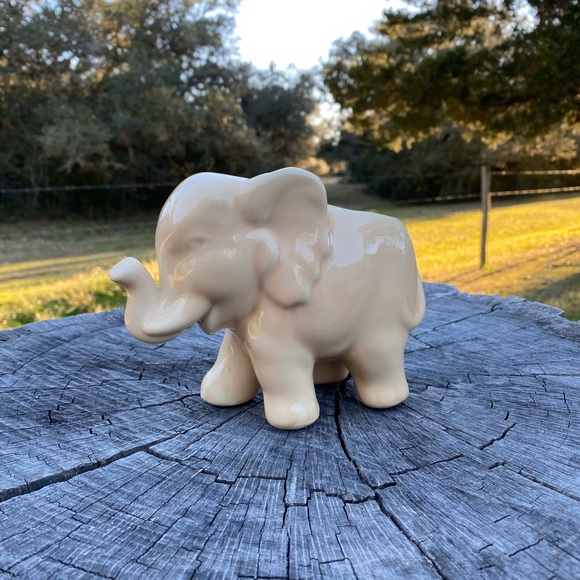 Vintage Accents Vtg Ceramic Elephant Planter Poshmark